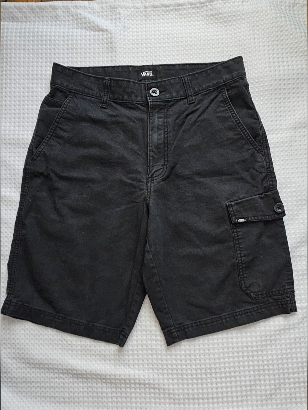 Vans Mens Black Cargo Shorts Size 30